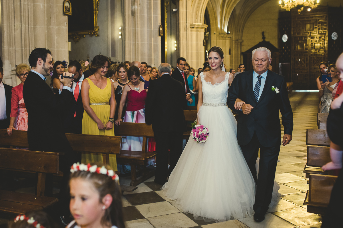 boda_iglesia_santo_domingo_torre_del_rey_borraja-066